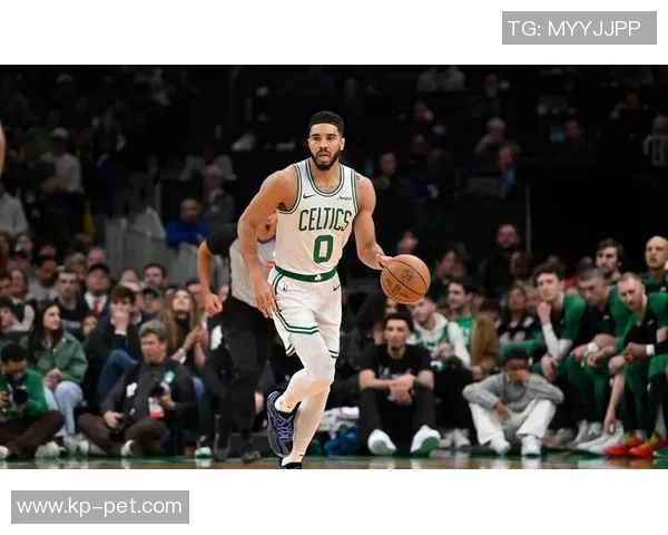 重磅!塔图姆或将缺席下一轮比赛 重磅!塔图姆或将缺席下一轮比赛